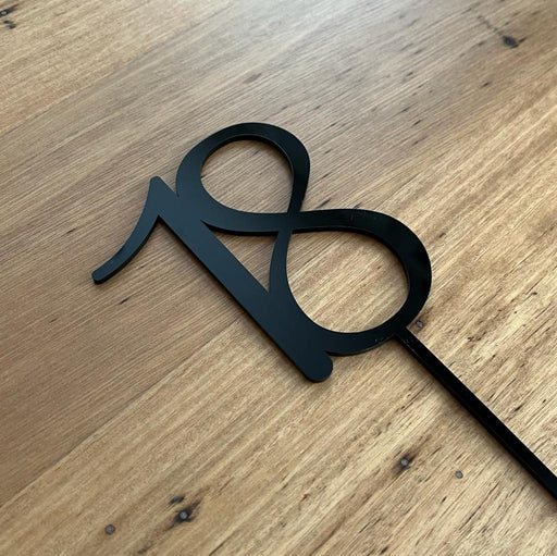 number 18, eighteen in black, acrylic cake topper available in many colours, mirrored finish and glitters, Cookie Cutter Store