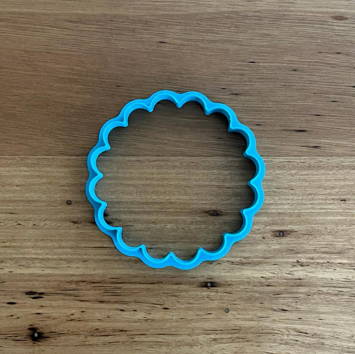 scalloped circle round cookie cutter, cookie cutter store