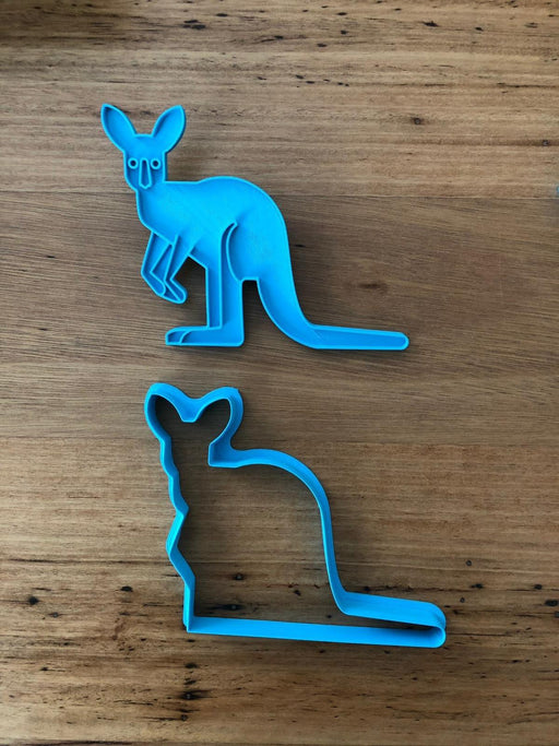 Kangaroo Cookie Cutter with optional Stamp measures approx. 90mm tall by 110mm wide.  This Kangaroo design comes with the option of choosing the outline cutter only, or adding the optional stamp which you can use on fondant or straight on to cookies.  Also, don't miss our other Australian animal themed cookie cutters, search for "Australian Animals" in our search bar.